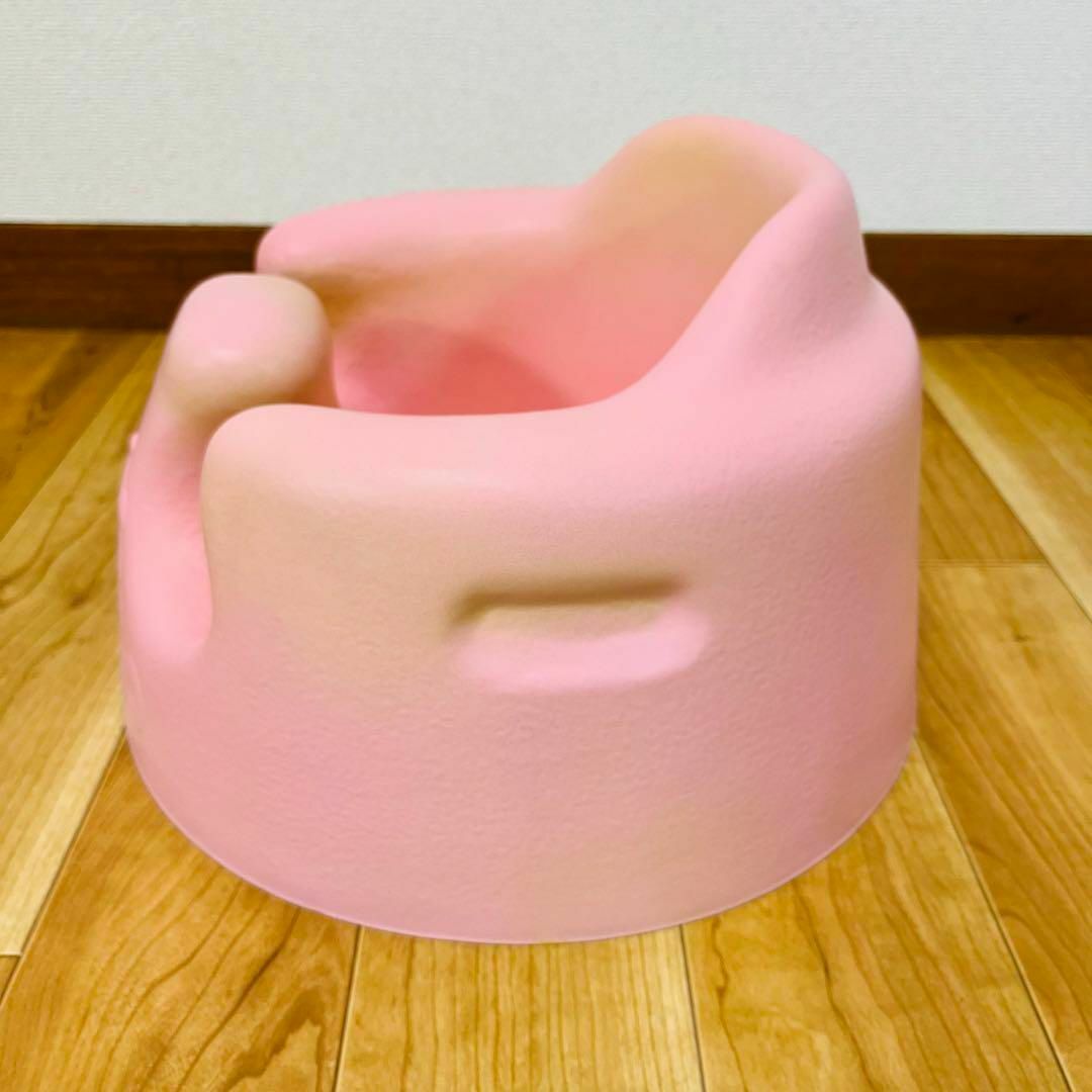 Bumbo(バンボ)のバンボ  Bumbo ピンク テーブル付き キッズ/ベビー/マタニティの寝具/家具(収納/チェスト)の商品写真