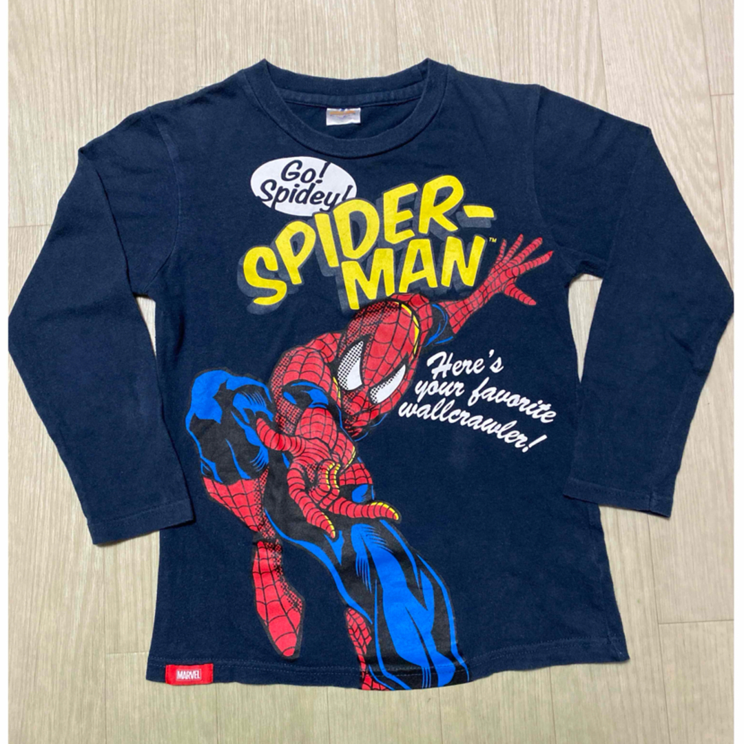 MARVEL(マーベル)の【universal studios】スパイダーマンTシャツ／140cm／濃紺 キッズ/ベビー/マタニティのキッズ服男の子用(90cm~)(Tシャツ/カットソー)の商品写真