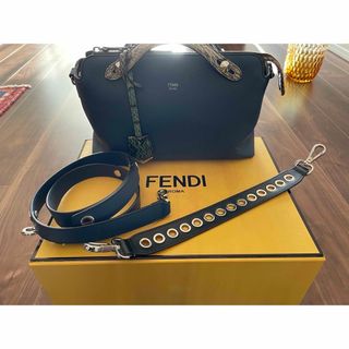 フェンディ(FENDI)の【SilkSilk様専用】FENDI By the way Blue(ハンドバッグ)