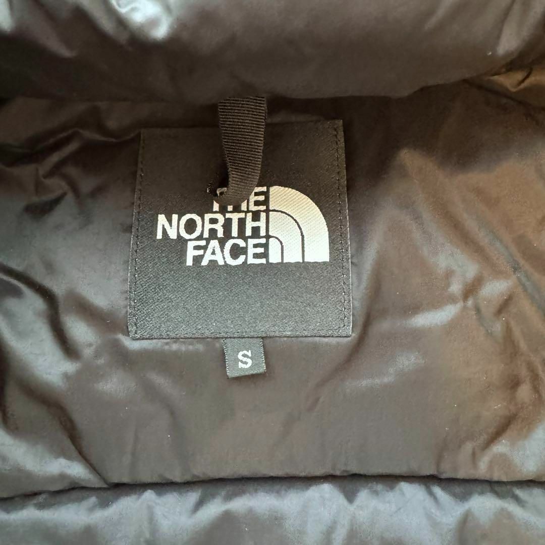 THE NORTH FACE(ザノースフェイス)の【未使用】THE NORTH FACE Baltro Sサイズ ベージュ 希少品 メンズのジャケット/アウター(ダウンジャケット)の商品写真