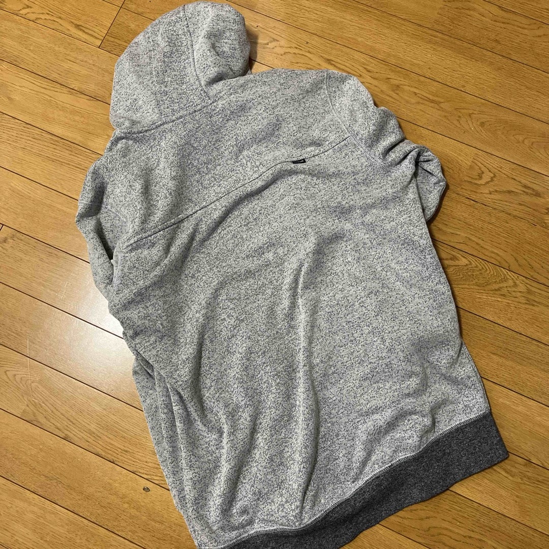 Hurley(ハーレー)のHurley パーカー　グレー レディースのトップス(パーカー)の商品写真