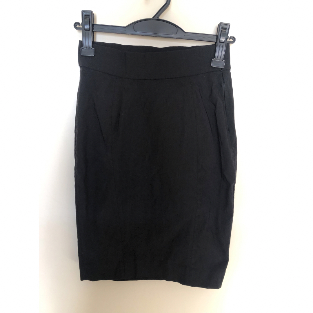 UNTITLED(アンタイトル)のボトムまとめ売り レディースのスカート(ひざ丈スカート)の商品写真