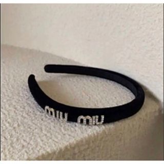 MIU MIU(カチューシャ)のフリマアイテム一覧 MIU MIU(カチューシャ)のフリマアイテム一覧