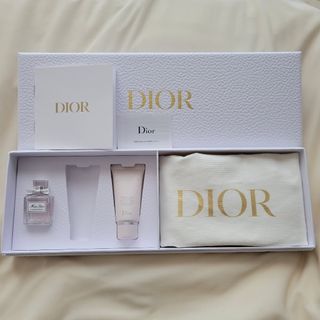 ディオール(Dior)の【新品・未使用】Dior バースデーギフト(トラベルセット)(ノベルティグッズ)