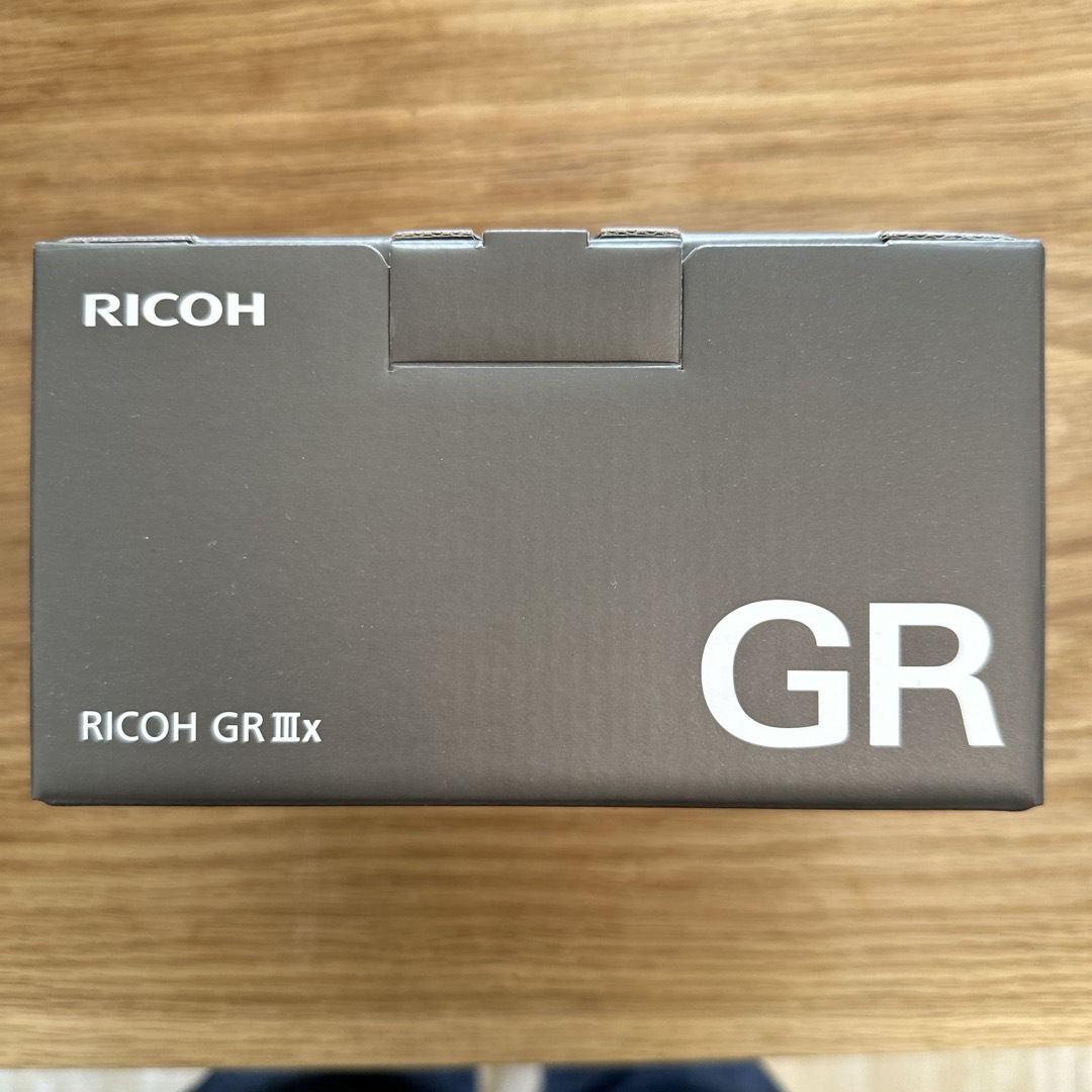 新品未使用　RICOH コンパクトデジタルカメラ GR IIIX有タッチパネル機能