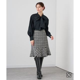 アナイ(ANAYI)の【新品:タグ付き 2023AW】ANAYI 千鳥格子ペプラムスカート(ひざ丈スカート)