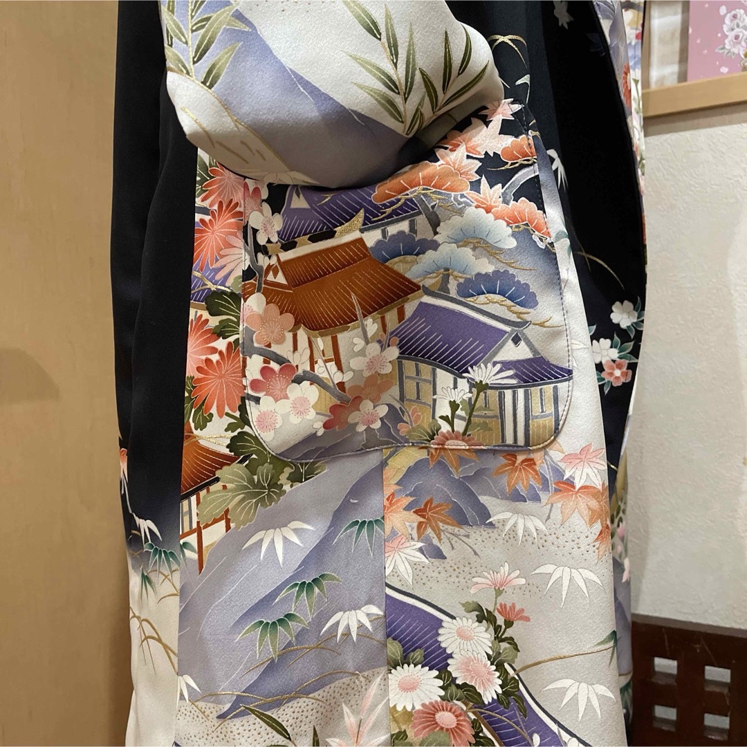 黒振り袖 着物リメイク ロングコートの通販 by 凛子りんご|ラクマ 黒振り袖 着物リメイク ロングコートの通販 by 凛子りんご|ラクマ
