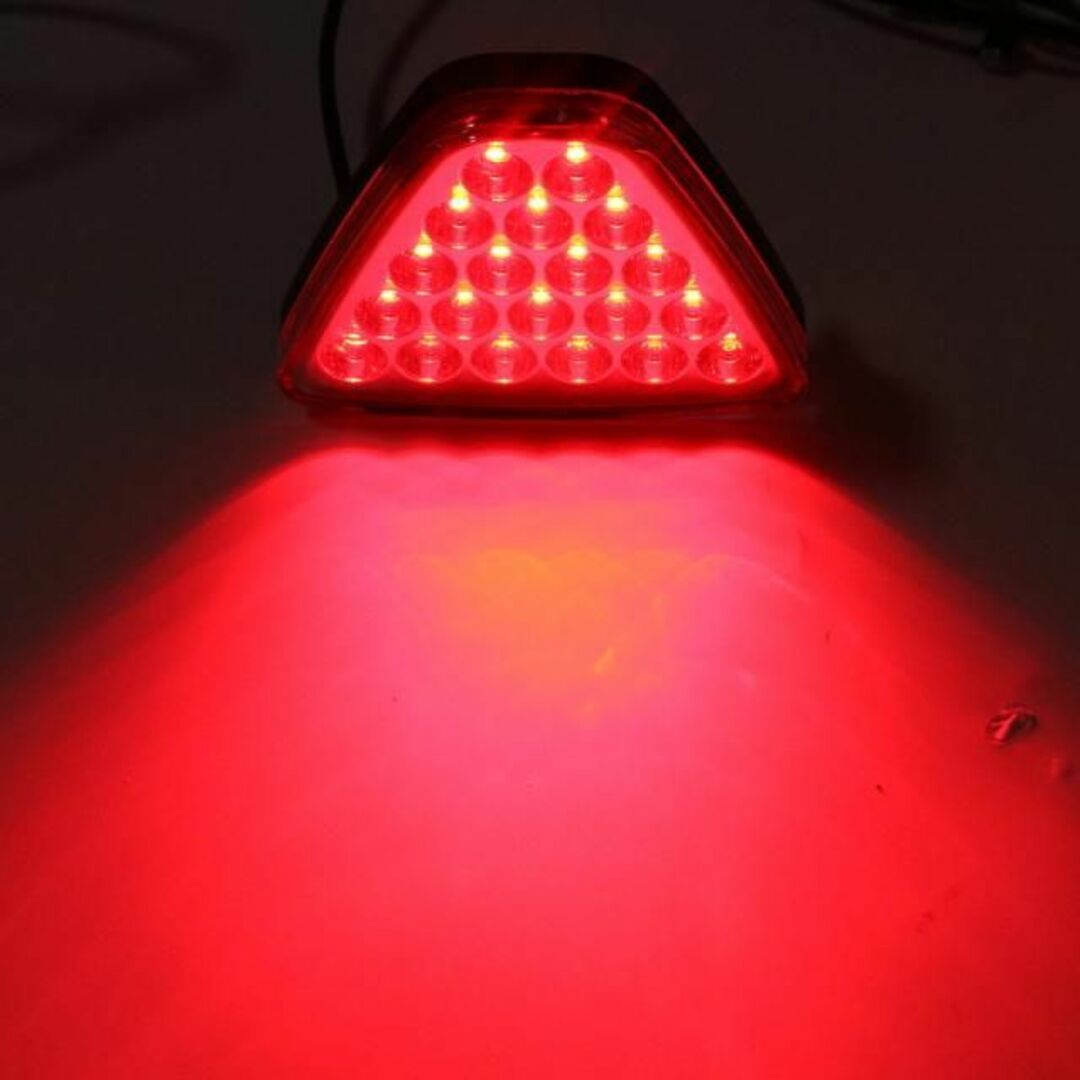 F1バックフォグ20発のLED点灯点滅F1風バックライトレッドLEDクリアレンズ 自動車/バイクの自動車(汎用パーツ)の商品写真