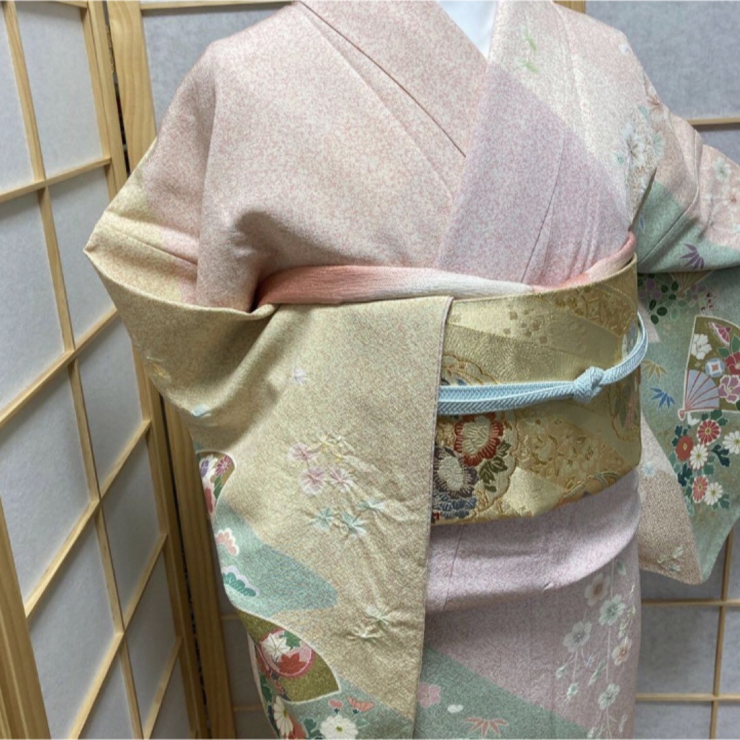 ［8469］訪問着 美品 駒刺繍 扇吉祥花文様 絞り 金彩 着物 正絹 袷 レディースの水着/浴衣(着物)の商品写真