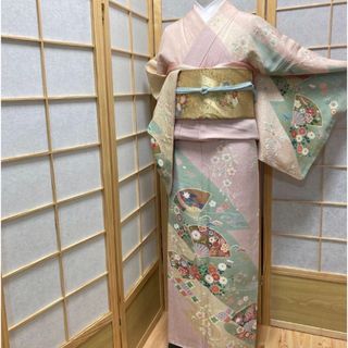 ［8469］訪問着 美品 駒刺繍 扇吉祥花文様 絞り 金彩 着物 正絹 袷(着物)