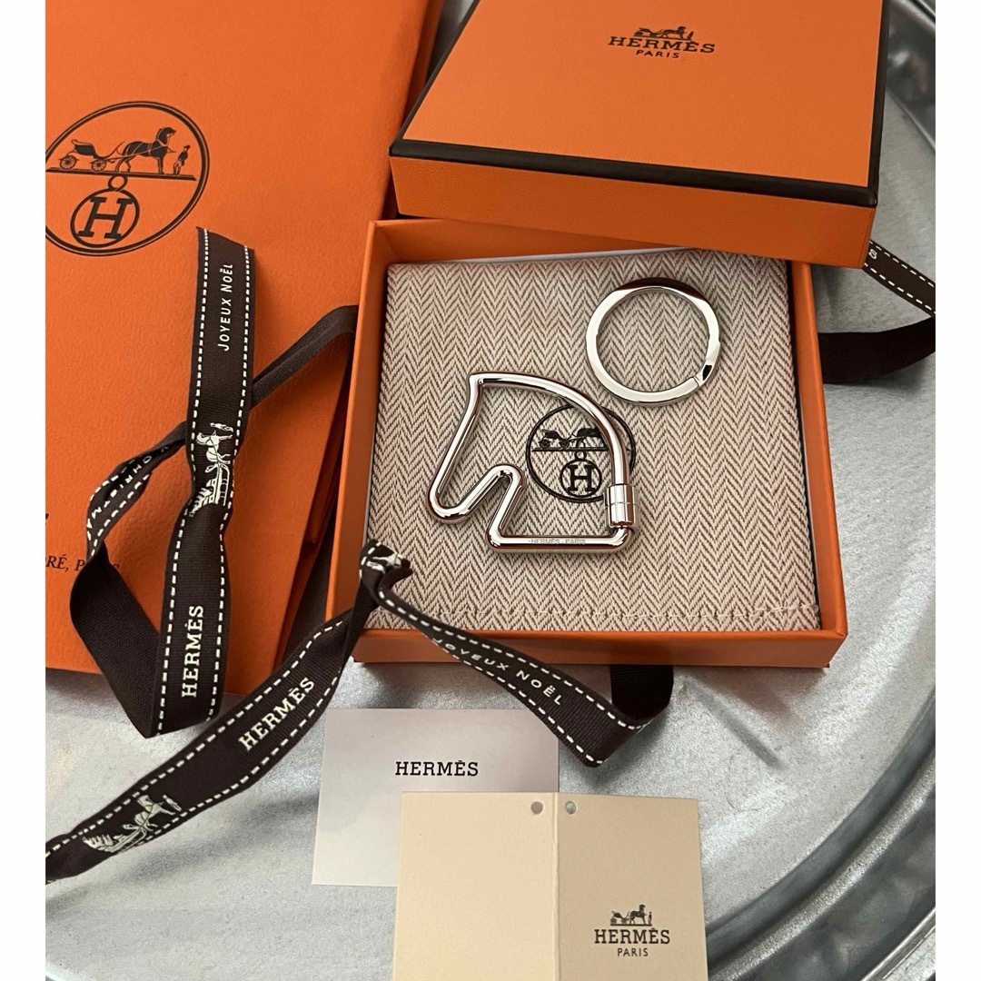 HERMES - エルメス キーリング シュバル ホース 新品未使用の HERMES - エルメス キーリング シュバル ホース 新品未使用の