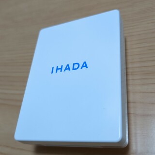 イハダ(IHADA)のイハダ　薬用フェイスプロテクトパウダー(フェイスパウダー)