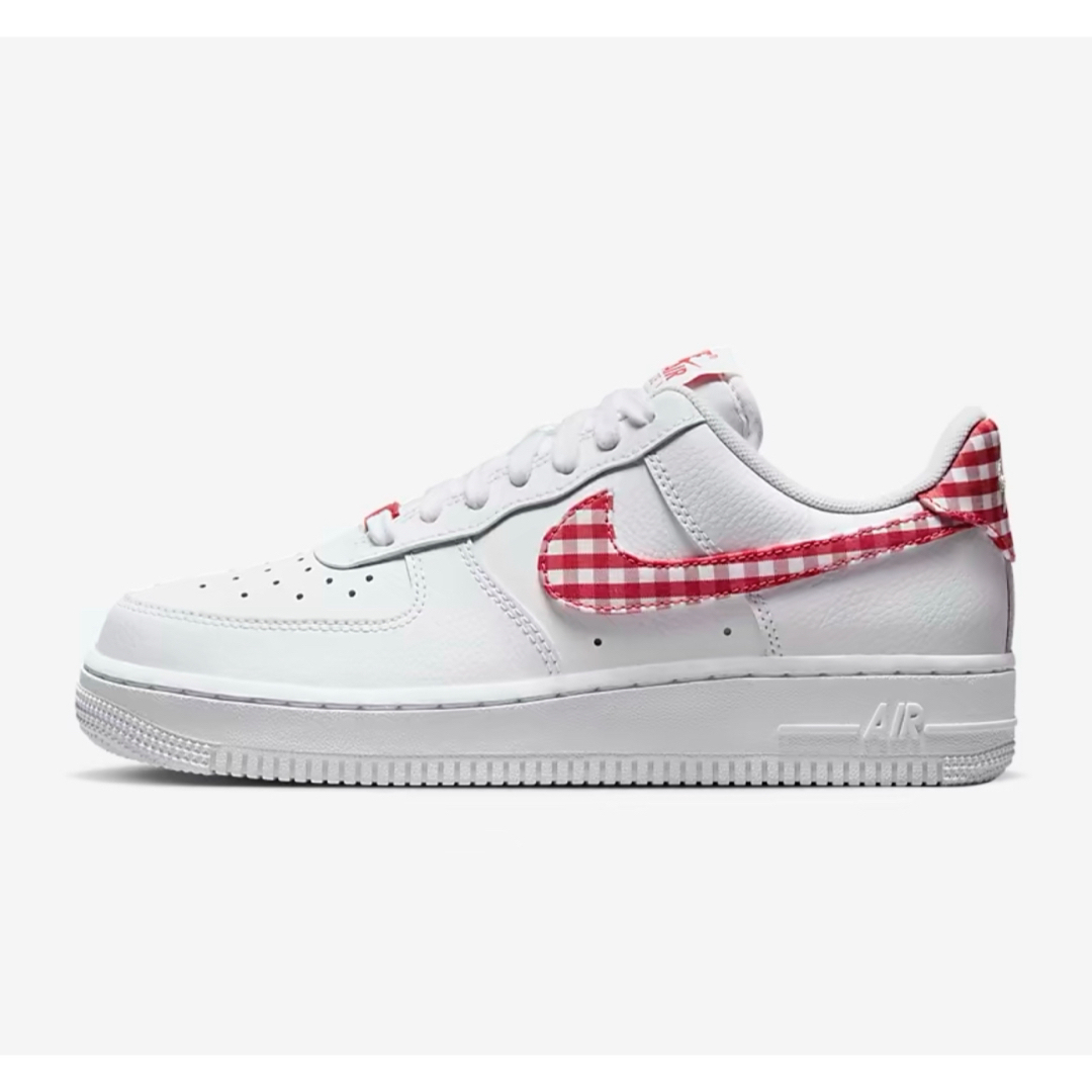 NIKE(ナイキ)の新品タグ付！NIKE エアーフォースワン◇28.5cm◇AIRFORCE1 赤色 レディースの靴/シューズ(スニーカー)の商品写真