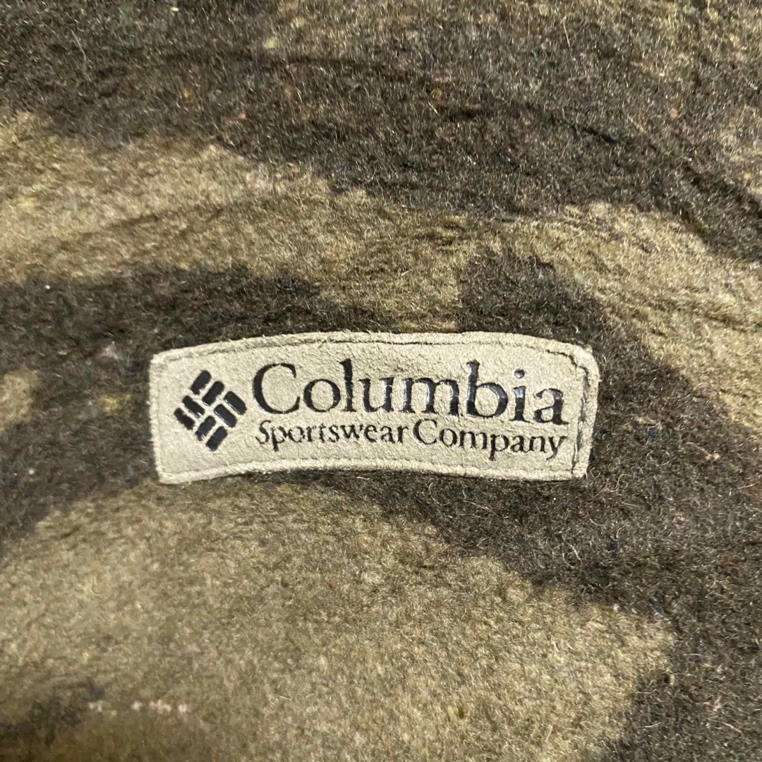 Columbia(コロンビア)のColumbia コロンビア　ウールジャケット　ワンポイントロゴ　カモ柄 メンズのジャケット/アウター(ブルゾン)の商品写真