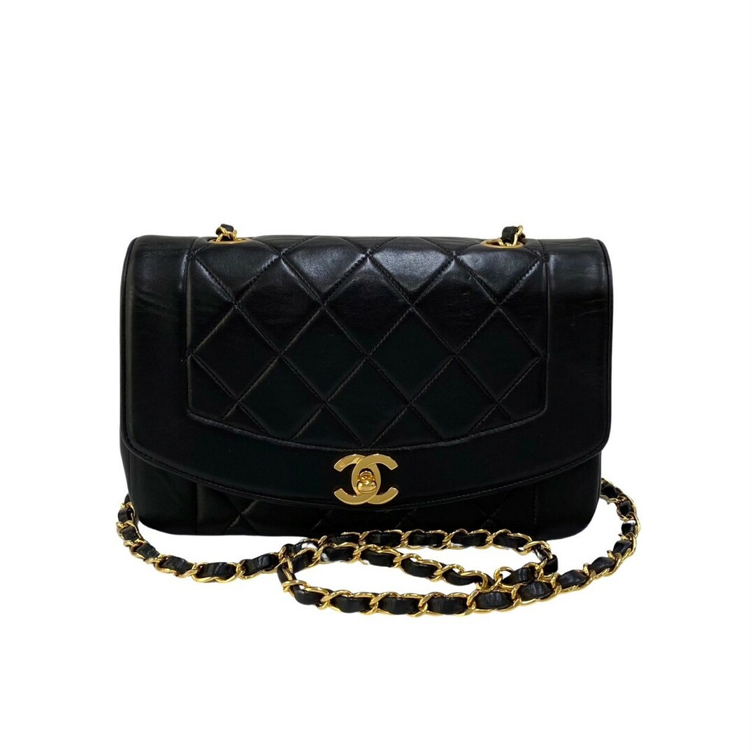 CHANEL(シャネル)の極 美品 保存箱 袋付 カード シール有 2番台 CHANEL シャネル マトラッセ ダイアナフラップ ラムスキン ショルダーバッグ ブラック 99835 レディースのバッグ(ショルダーバッグ)の商品写真