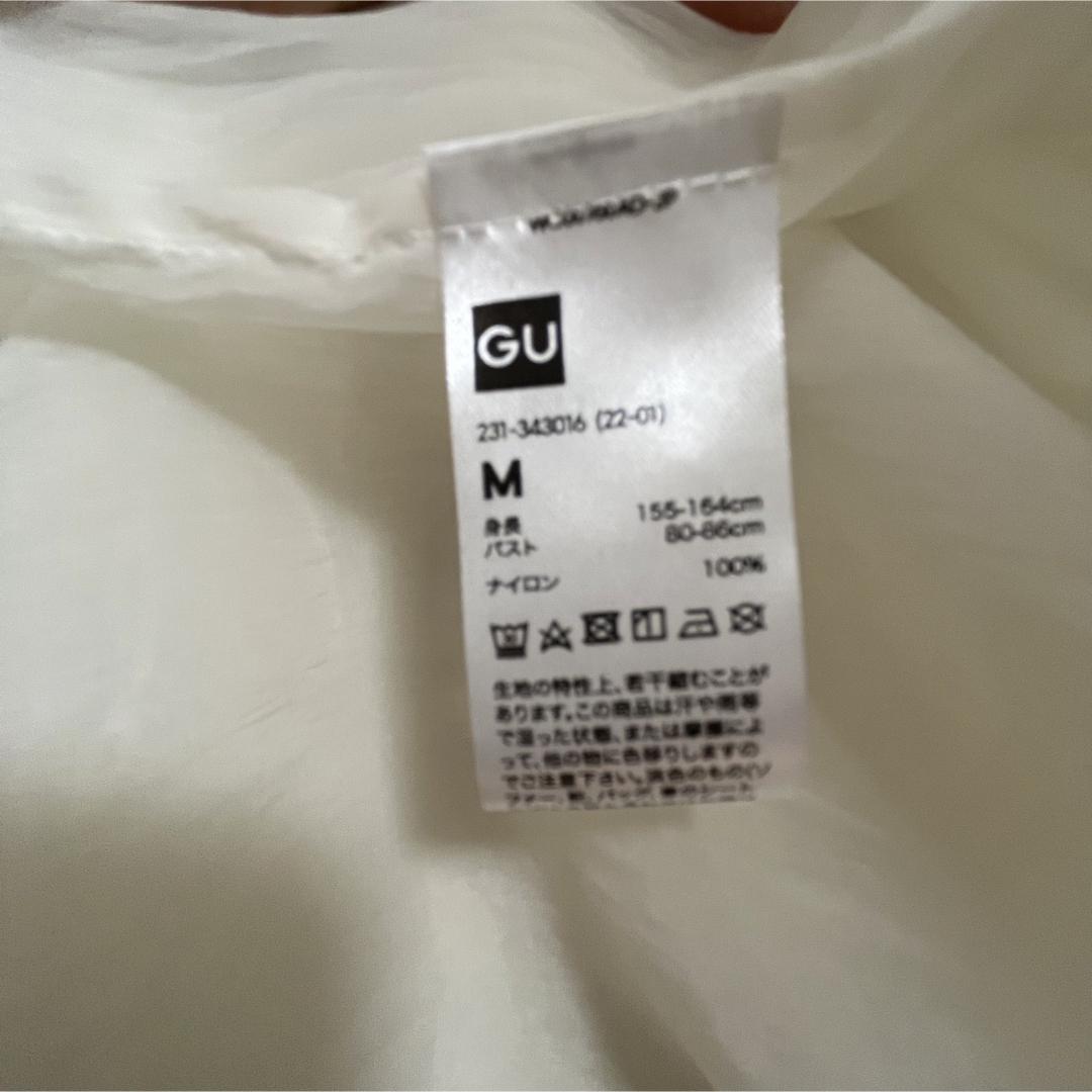 GU(ジーユー)の【定番】GUシアーロングシャツ レディースのトップス(シャツ/ブラウス(半袖/袖なし))の商品写真