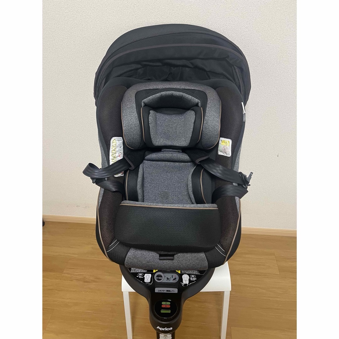 Aprica - ISOFIX アップリカ チャイルドシート クルリラ プロテクトの