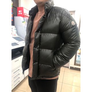 モンクレール(MONCLER)のモンクレール　ダウン(ダウンジャケット)