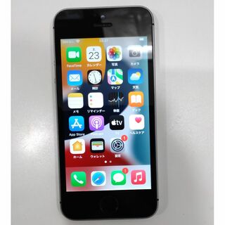 アイフォーン(iPhone)の第一世代 32GB iPhone SE A1723 MP822J/A(スマートフォン本体)