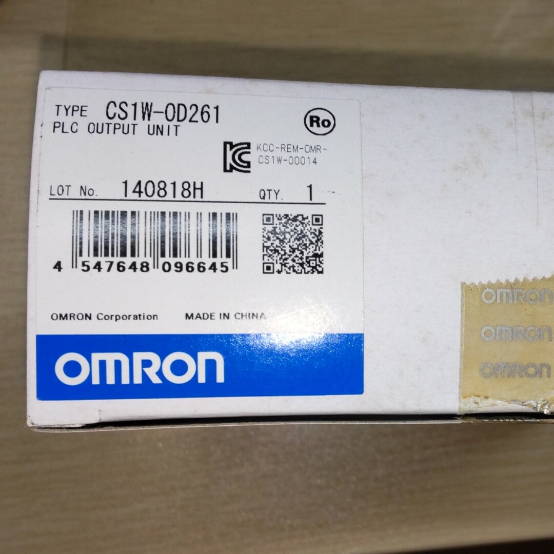 OMRON(オムロン)のオムロン CS1W-OD261 その他のその他(その他)の商品写真