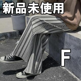 【最終値下げ！新品未使用】レディースパンツ ストライプ グレー F(カジュアルパンツ)