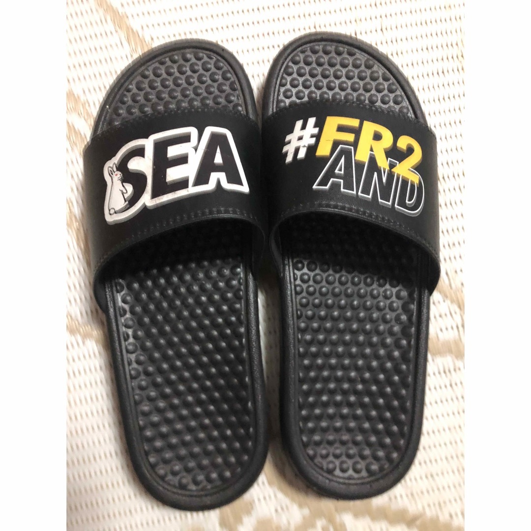 FR2 WIND AND SEA コラボ　シャワーサンダル | フリマアプリ ラクマ