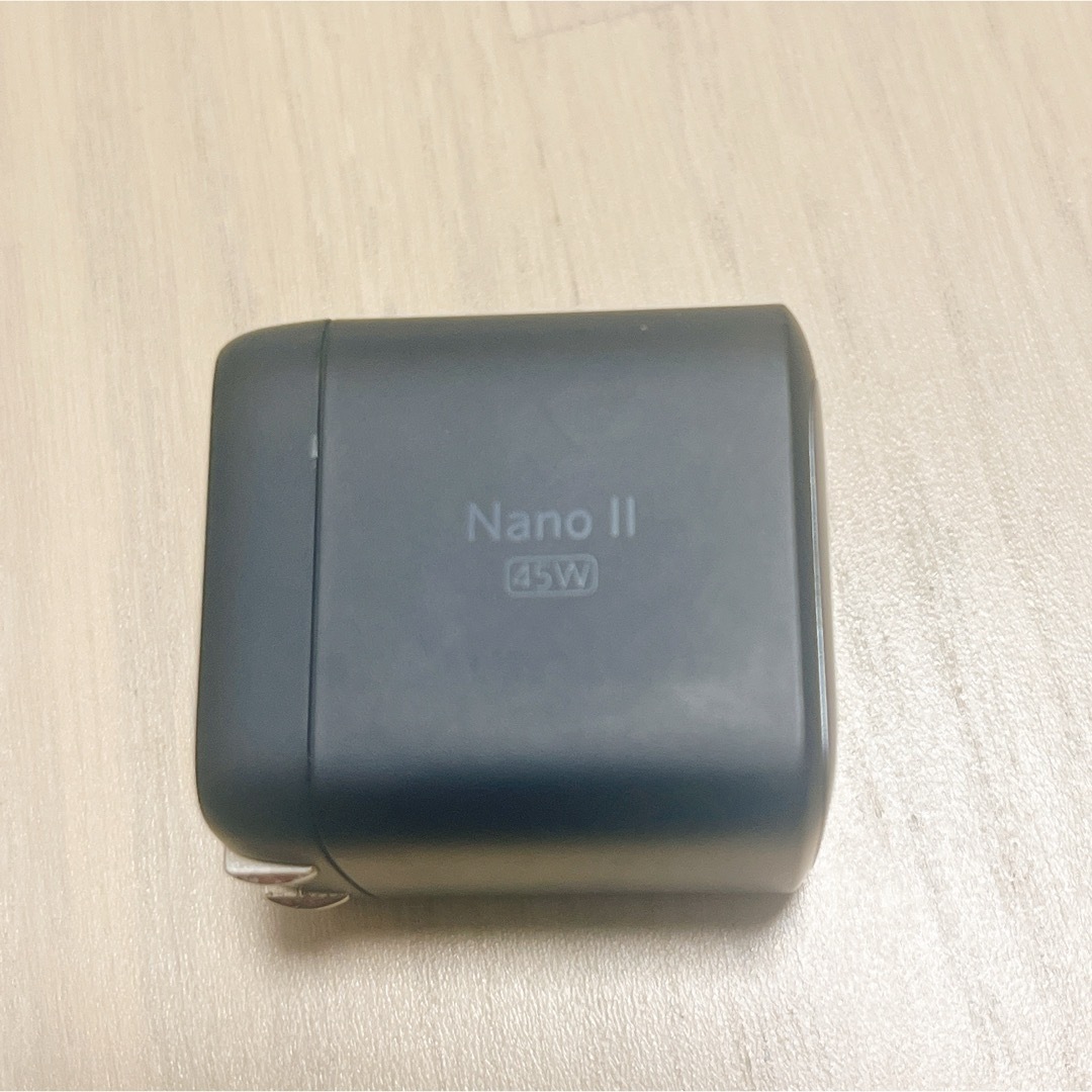 Anker(アンカー)の【美品】 Anker Nano II 45W (PD 充電器 USB-C) スマホ/家電/カメラのスマートフォン/携帯電話(バッテリー/充電器)の商品写真