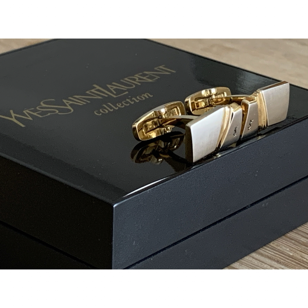 Yves Saint Laurent(イヴサンローラン)のYves Saint Laurent カフリンクス※付属品無し メンズのファッション小物(カフリンクス)の商品写真