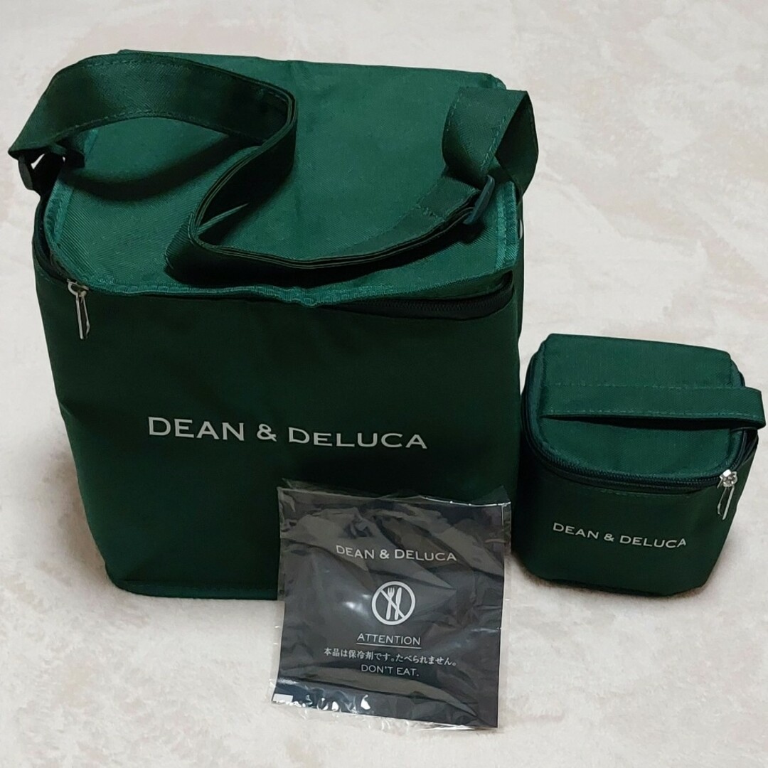 DEAN & DELUCA(ディーンアンドデルーカ)のIRINKA様専用　DEAN＆DELUCA  保冷バッグSサイズ　グリーン インテリア/住まい/日用品のキッチン/食器(弁当用品)の商品写真