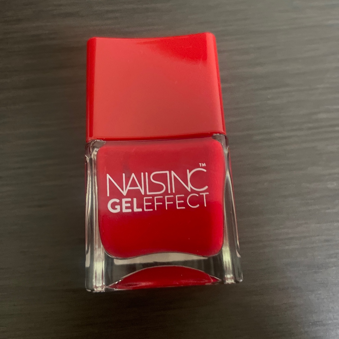 NAILSINC ネイルズインク　ジェルエフェクト　セイント　ジェームズ コスメ/美容のネイル(マニキュア)の商品写真