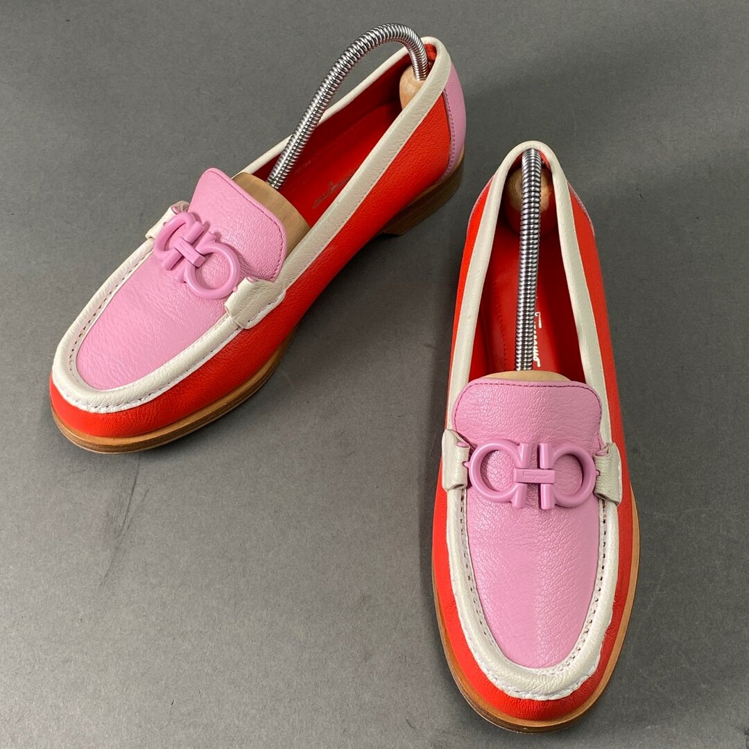 1L24 《美品》 Salvatore Ferragamo サルヴァトーレ フェラガモ 1L24 《美品》 Salvatore Ferragamo サルヴァトーレ フェラガモ