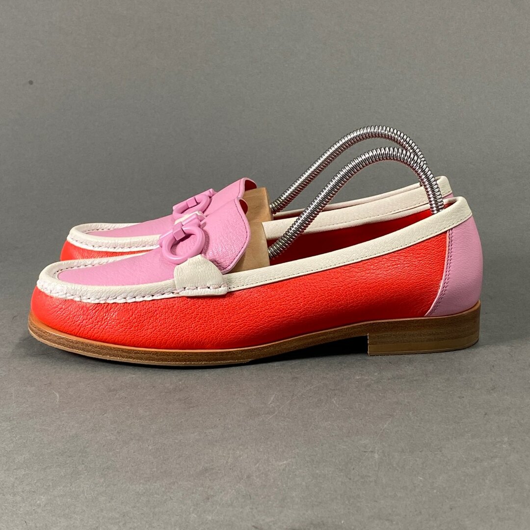 1L24 《美品》 Salvatore Ferragamo サルヴァトーレ フェラガモ 1L24 《美品》 Salvatore Ferragamo サルヴァトーレ フェラガモ