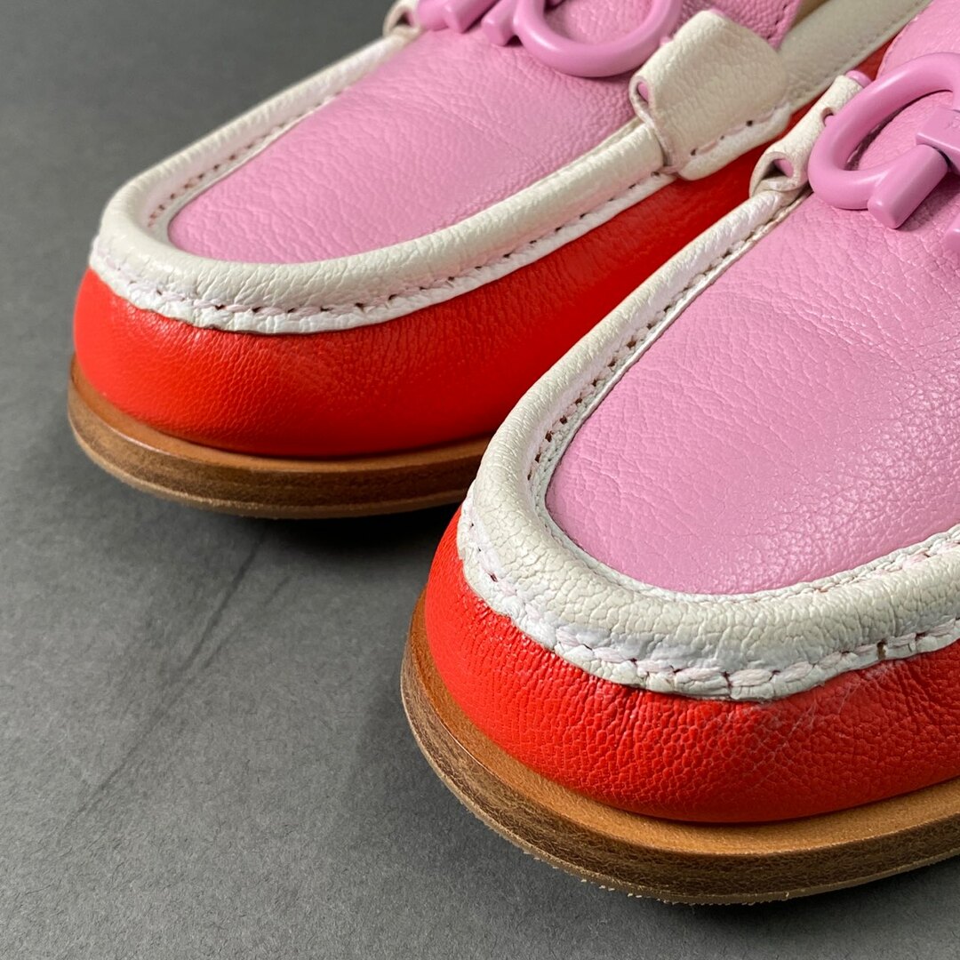 1L24 《美品》 Salvatore Ferragamo サルヴァトーレ フェラガモ 1L24 《美品》 Salvatore Ferragamo サルヴァトーレ フェラガモ