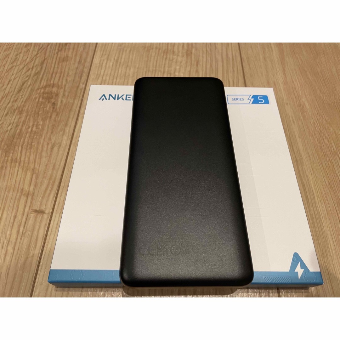 Anker(アンカー)のAnker 523 Power Bank モバイルバッテリー スマホ/家電/カメラのスマートフォン/携帯電話(バッテリー/充電器)の商品写真