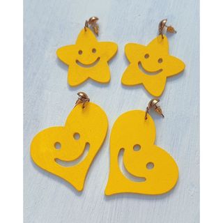 ♡ニコちゃん♡  ピアス　ハート　新品(ピアス)