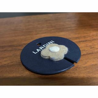 ラルディーニ(LARDINI)のLARDINI  ラルディー二  ブートニエール  ラペルピン ブラウン系台紙付(その他)