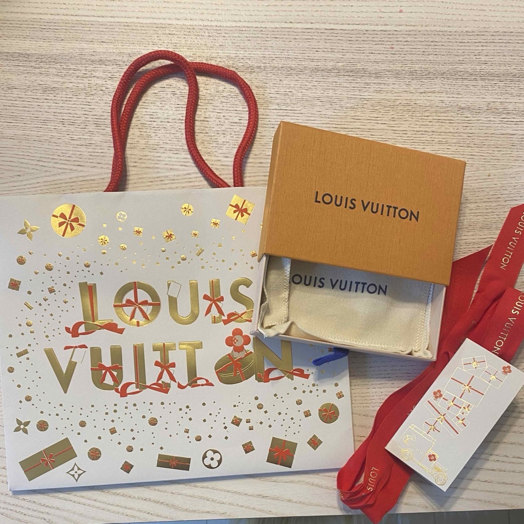 LOUIS VUITTON(ルイヴィトン)のShop袋 レディースのバッグ(ショップ袋)の商品写真