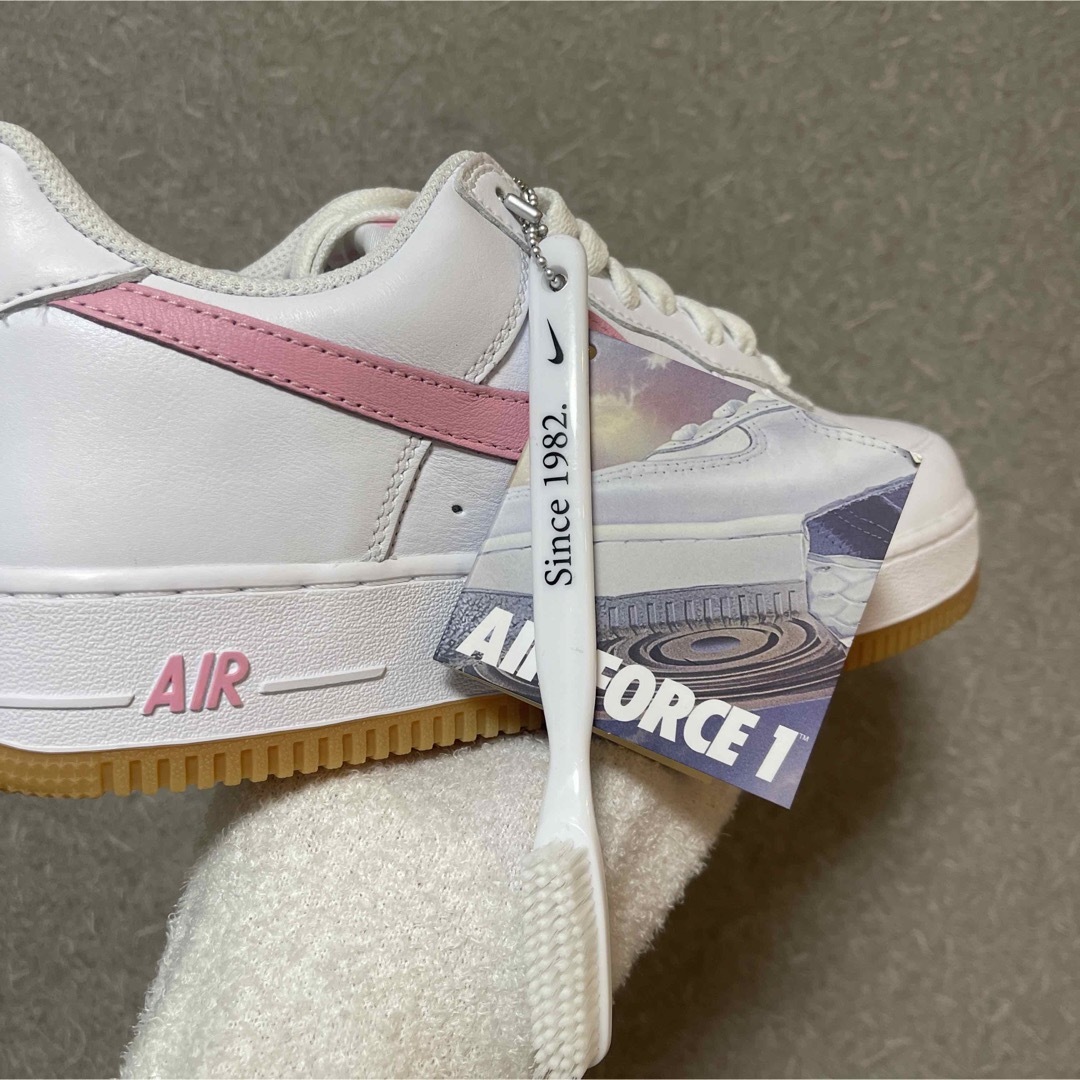 NIKE(ナイキ)のNike Air Force 1 Low White Pink 27.5センチ  メンズの靴/シューズ(スニーカー)の商品写真