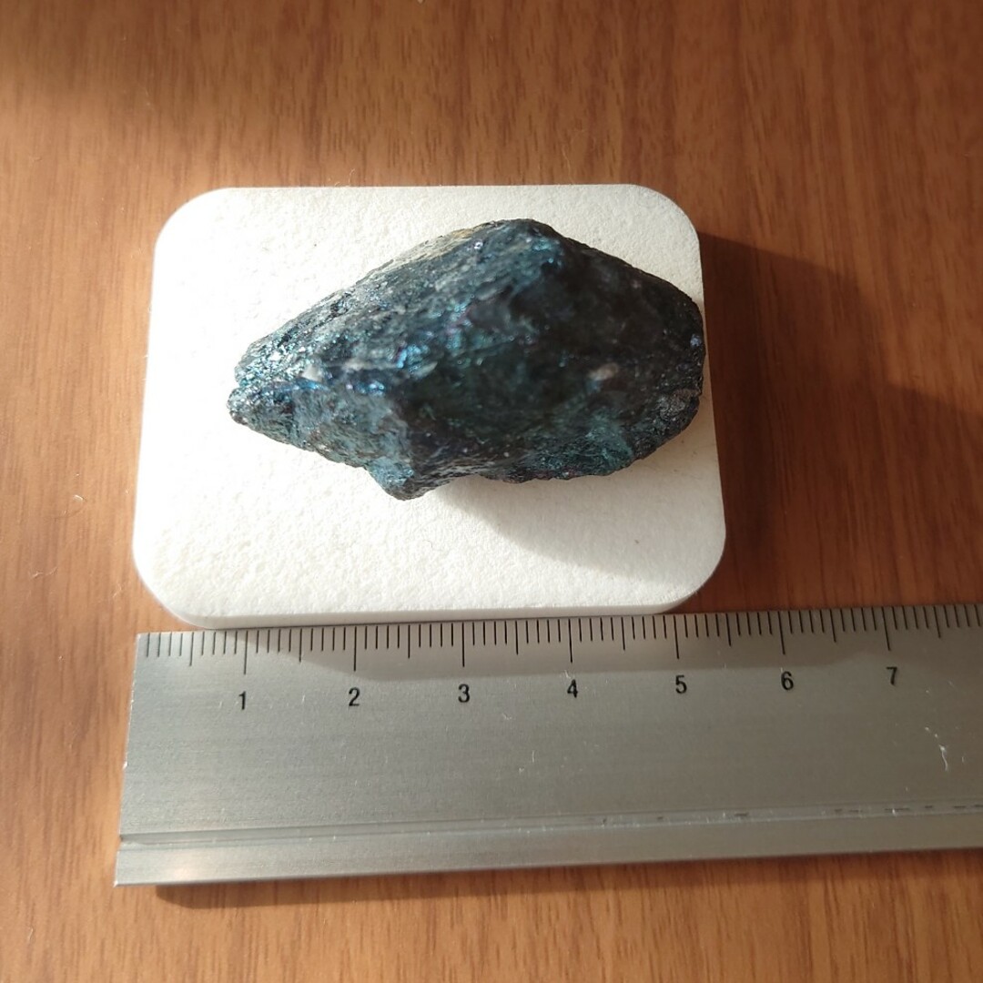 斑銅鉱 ボーナイト 原石 インテリア/住まい/日用品のインテリア小物(置物)の商品写真