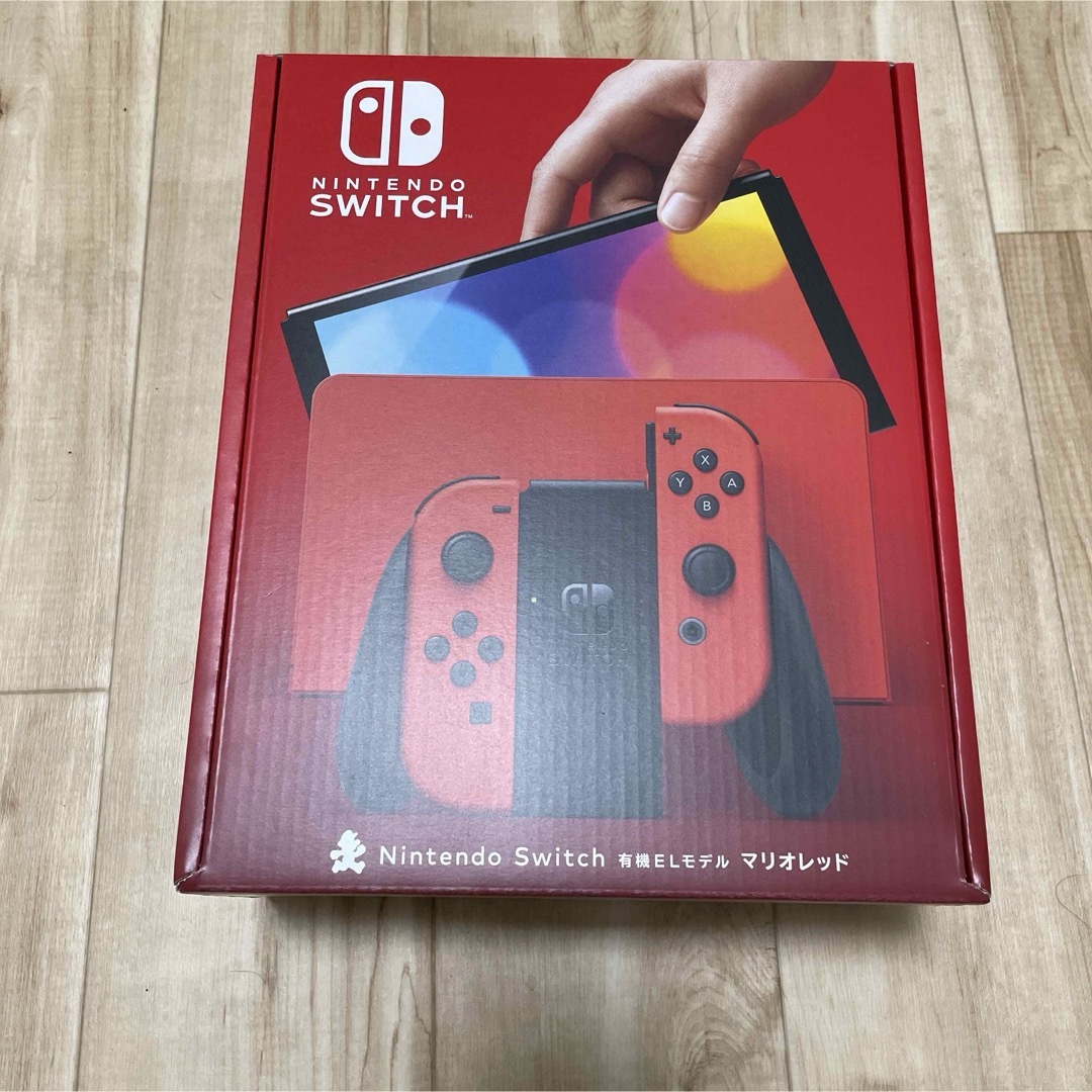 NintendoNintendo Switch スイッチ　有機EL LED 本体　マリオレッド