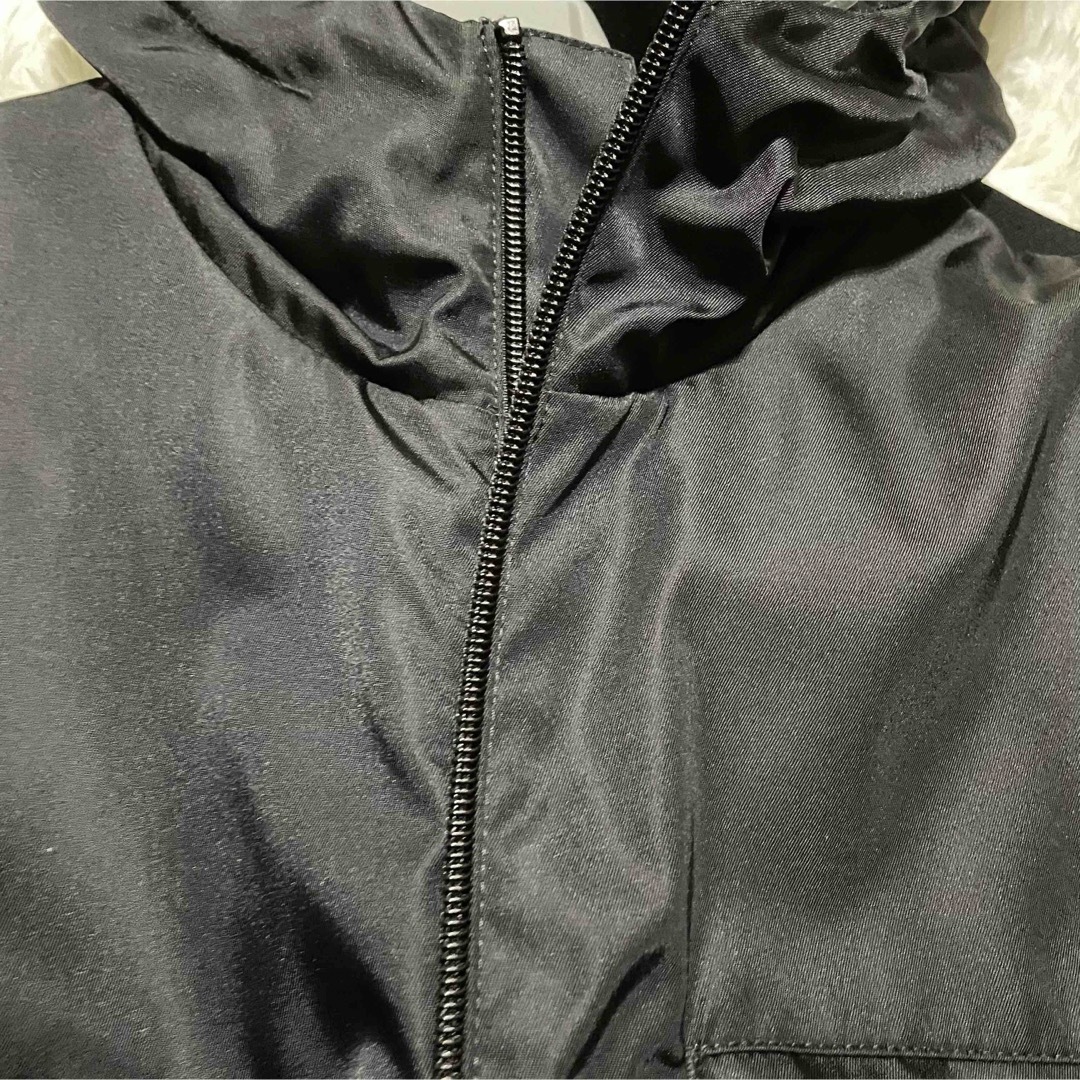 PRADA - PRADA RE-NYLON 完売品 三角ロゴ フードジャケット PRADA - PRADA RE-NYLON 完売品 三角ロゴ フードジャケット