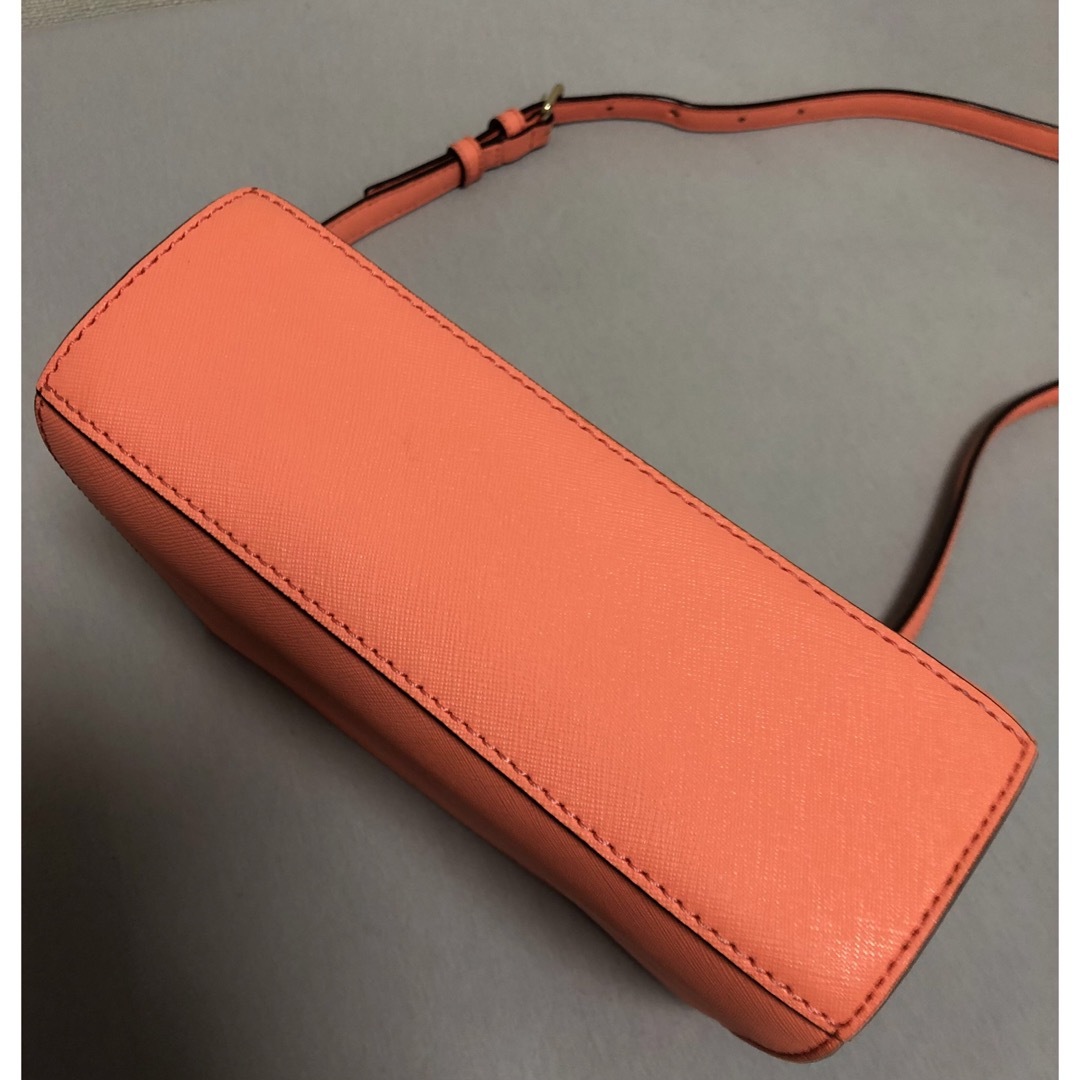 kate spade new york(ケイトスペードニューヨーク)のkate spade ショルダーバッグ　ポシェット レディースのバッグ(ショルダーバッグ)の商品写真