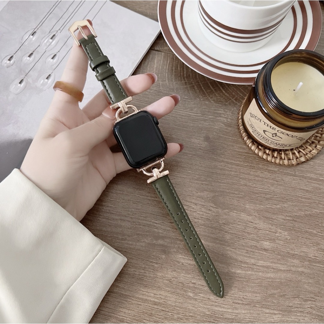 Apple Watchバンド　ダークグリーン＋ローズバックル　42/44/45㎜ レディースのファッション小物(腕時計)の商品写真
