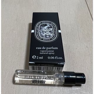 ディプティック(diptyque)の【試供品】diptyque フルール ドゥ ポー(香水(女性用))