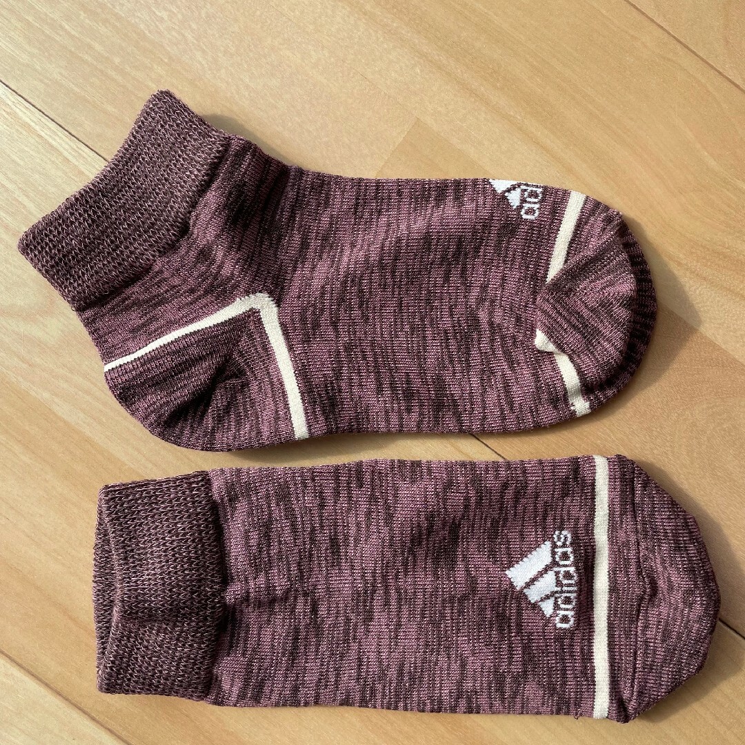 adidas(アディダス)のアディダス　靴下　19〜21cm キッズ/ベビー/マタニティのこども用ファッション小物(靴下/タイツ)の商品写真