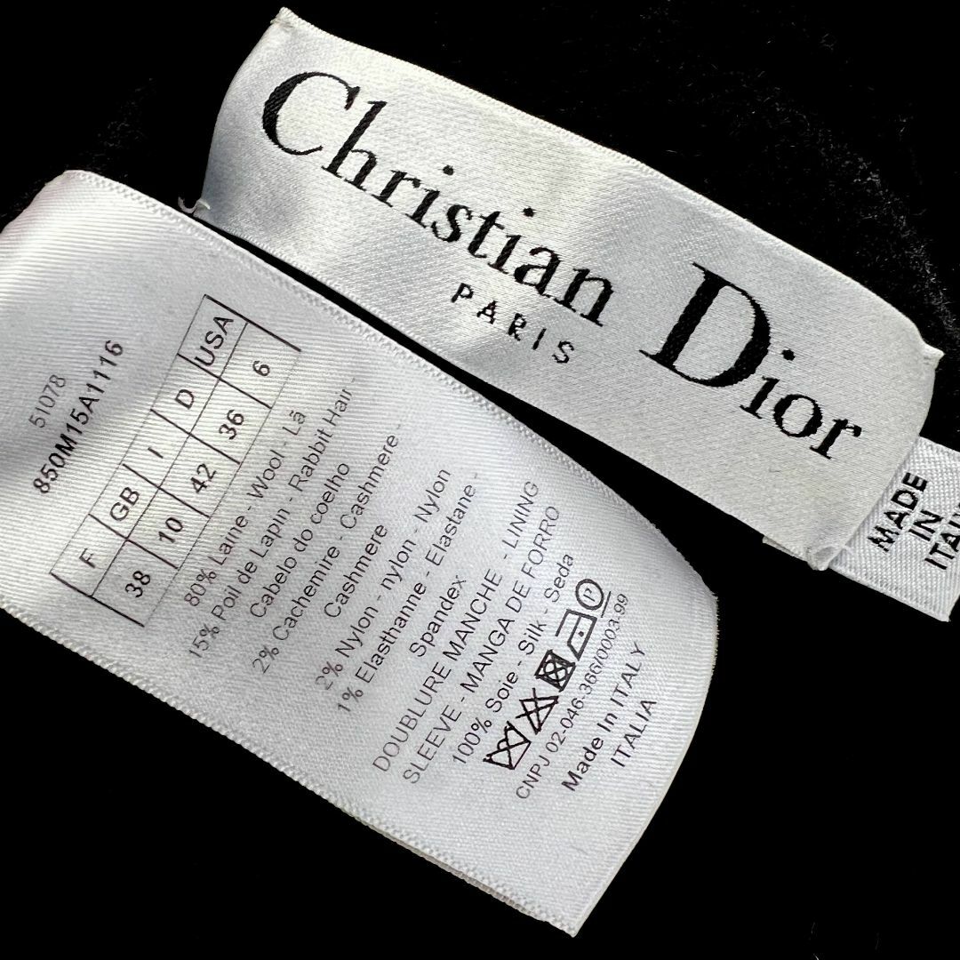 Christian Dior(クリスチャンディオール)の★Christian Dior★最新タグ★極美品★カシミヤ混ダブルフェイスコート レディースのジャケット/アウター(ロングコート)の商品写真