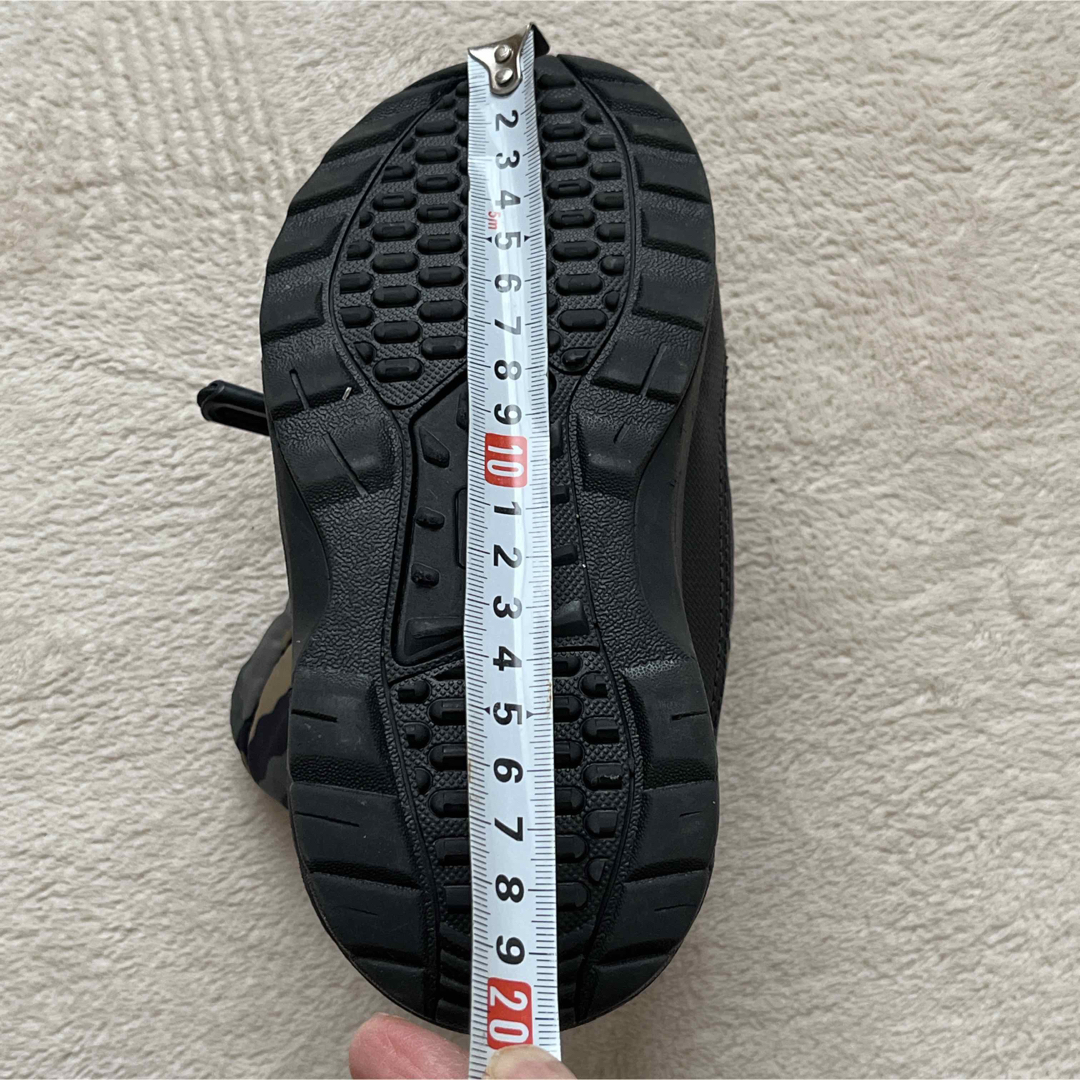 THE NORTH FACE(ザノースフェイス)の★美品　ノースフェイス　カモフラ　ブーツ　18cm  キッズ キッズ/ベビー/マタニティのキッズ靴/シューズ(15cm~)(ブーツ)の商品写真