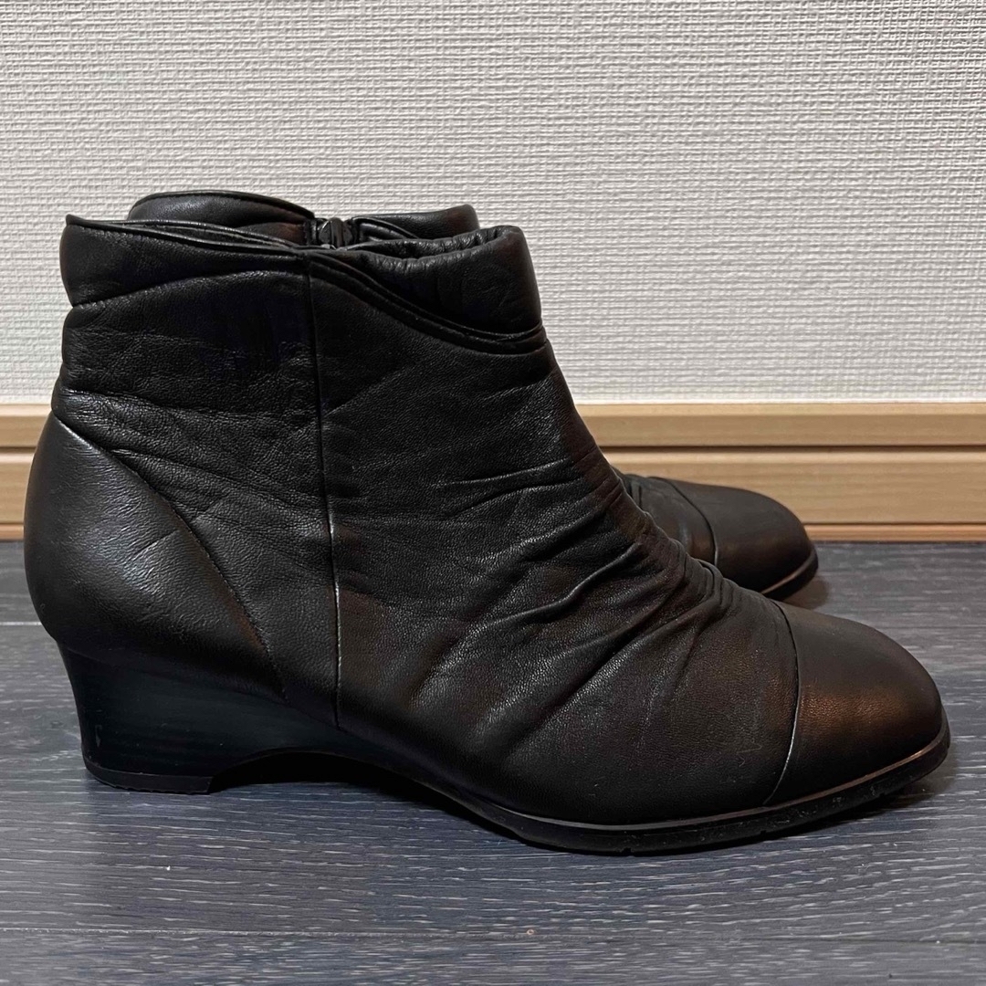 ショートブーツ サロングレー　ラピーヌ　ウエッジソール  コンポジション9  レディースの靴/シューズ(ブーツ)の商品写真