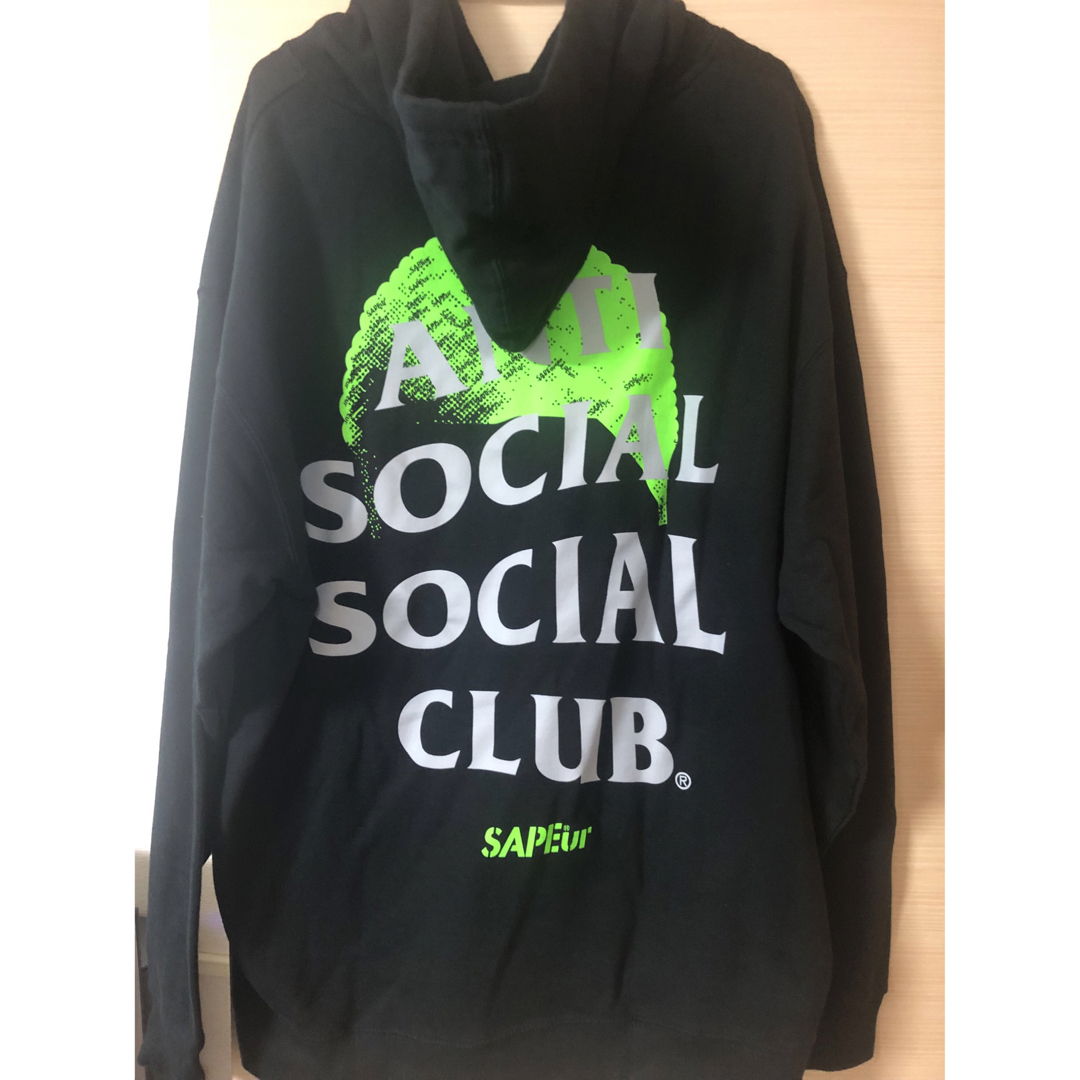 ANTI SOCIAL SOCIAL CLUB(アンチソーシャルソーシャルクラブ)のサプール　アンチソーシャルクラブ　コラボパーカー メンズのトップス(パーカー)の商品写真