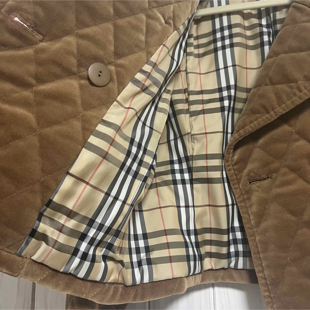 BURBERRY BLUE LABEL(バーバリーブルーレーベル)のBURBERRY BLUE LABEL キルティング　ベロア　ダブルライダース レディースのジャケット/アウター(ライダースジャケット)の商品写真